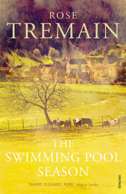 The Swimming Pool Season (Paperback)