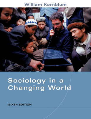 Sociology in a Changing World (Hardback)
