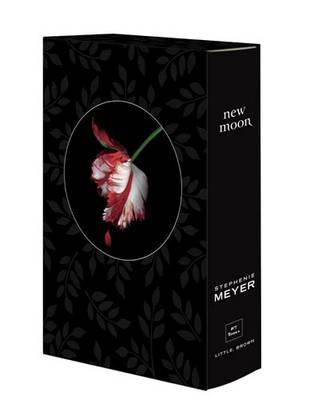 New Moon (Hardback)