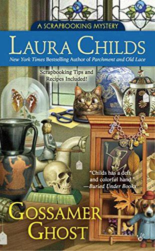 Gossamer Ghost: A Scrapbooking Mystery (Paperback)