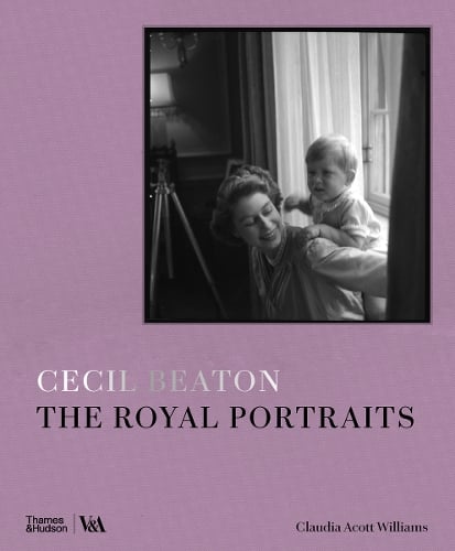 Cecil Beaton: The Royal Portraits (Victoria and Albert Museum) (Hardback)
