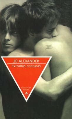Extranas Criaturas (Paperback)