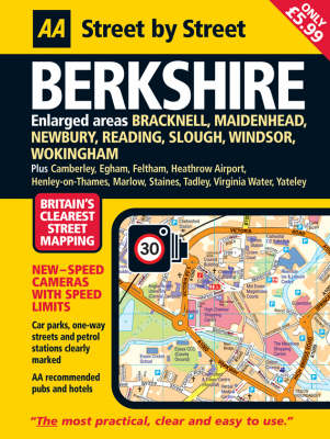 Berkshire: Midi - AA Street by Street (Paperback)