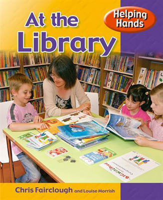 At the Library - Helping Hands 16 (Paperback)