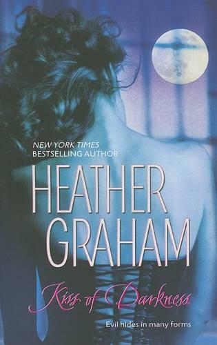 Kiss of Darkness (Paperback)