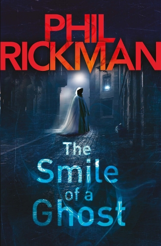 The Smile of a Ghost - Merrily Watkins Series (Paperback)