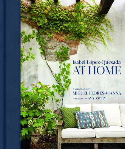 Isabel Lopez-Quesada: At Home (Hardback)