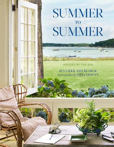 Summer to Summer: Houses by the Sea (Hardback)
