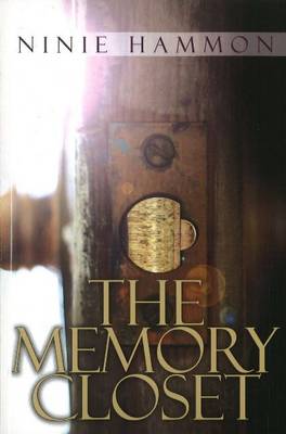 The Memory Closet (Paperback)