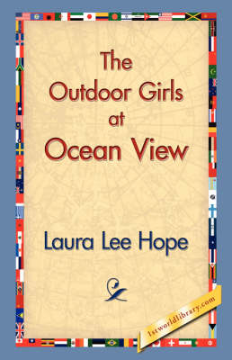 The Outdoor Girls at Ocean View (Paperback)