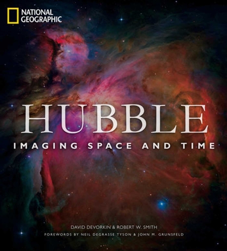 Hubble: Imaging Space and Time (Paperback)