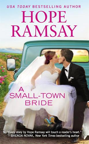 A Small-Town Bride - Chapel of Love (Paperback)