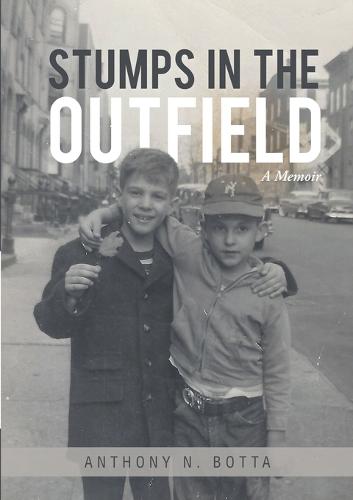 Stumps in the Outfield (Paperback)
