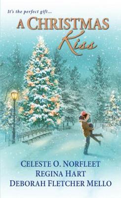 A Christmas Kiss (Paperback)