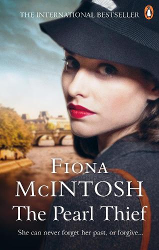 The Pearl Thief: A sweeping, epic story of love and betrayal (Paperback)