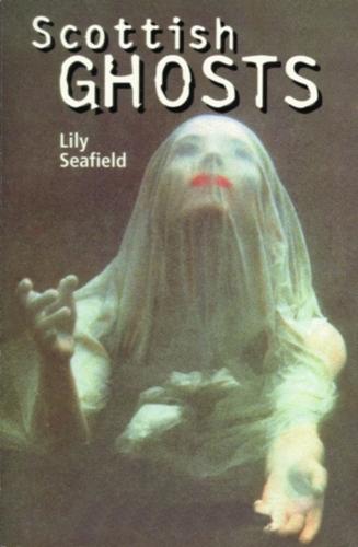 Scottish Ghosts (Paperback)