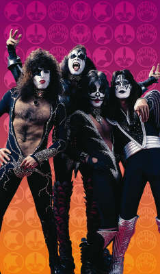 Kiss Volume 2: Return Of The Phantom (Paperback)