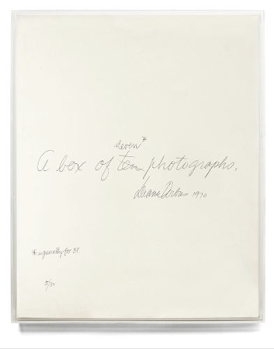 Diane Arbus: A Box of Ten Photographs (Hardback)