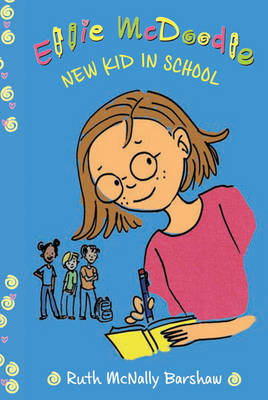 Ellie McDoodle: New Kid in School (Paperback)