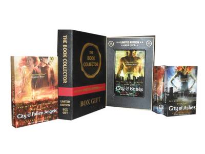 Cassandra Clare, Mortal Instruments Collection: City of Bones, City of Ashes, City of Glass & City of Fallen Angels (Paperback)