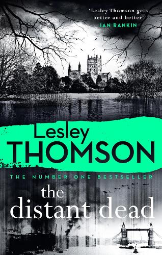 The Distant Dead - The Detective's Daughter (Hardback)