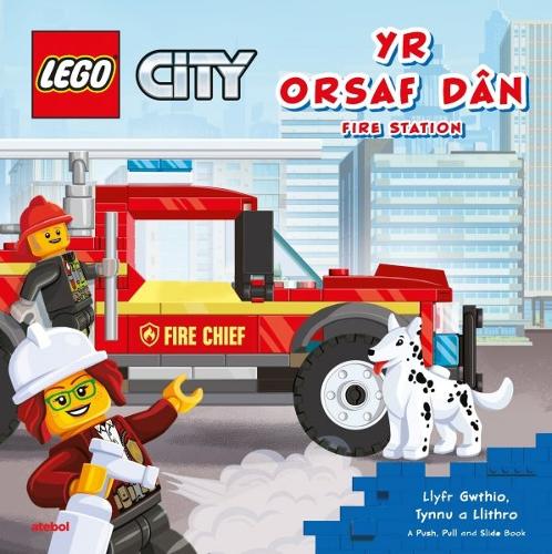 Lego City: Orsaf Dân, Yr / Fire Station (Hardback)