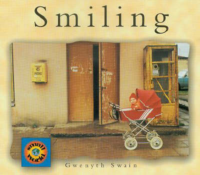 Smiling - Small World S. (Paperback)