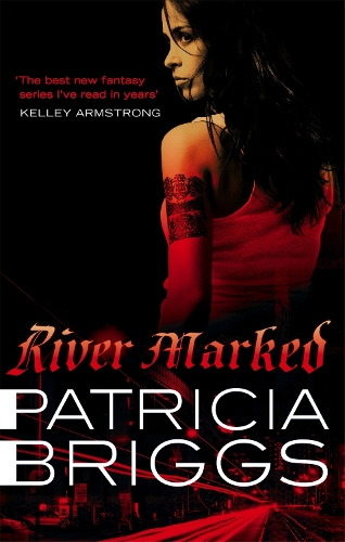 River Marked: Mercy Thompson: Book 6 - Mercy Thompson (Paperback)