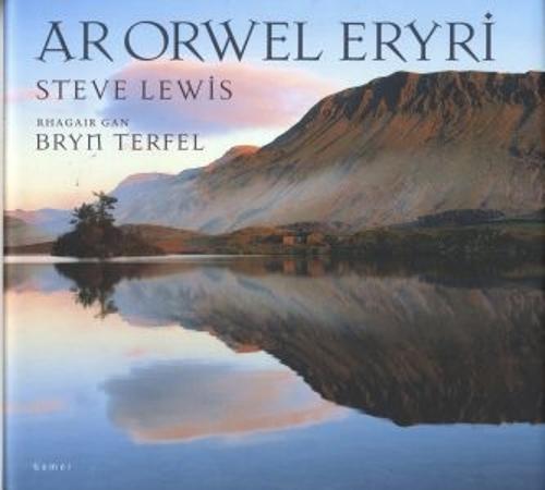 Ar Orwel Eryri (Hardback)