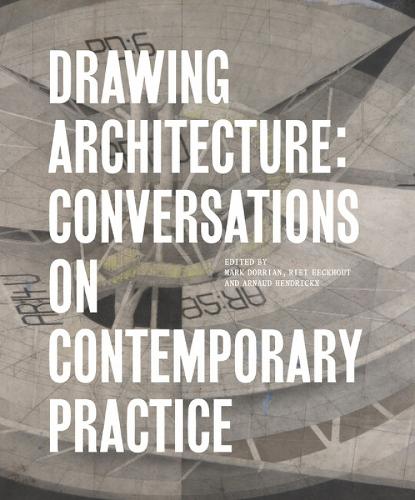 Designing the V&A: Bryant, Julius: 9781848222335: : Books