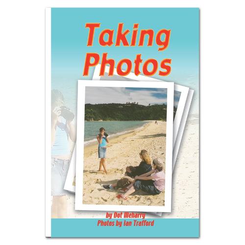 TAKING PHOTO'S - RR WHITE (Paperback)