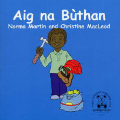 Aig Na Buthan: At the Shops (Paperback)