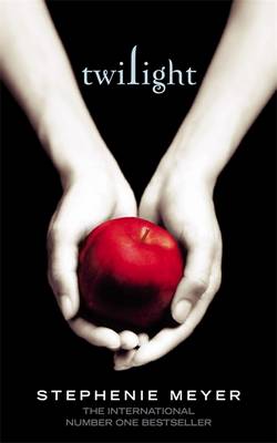 Twilight: Twilight, Book 1 - Twilight Saga (Paperback)