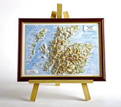 Scotland North Raised Relief Map: Dark Wood Frame - Raised Relief Maps Series (Sheet map)