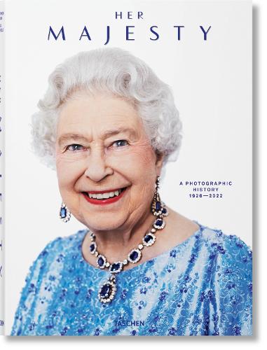 Her Majesty. A Photographic History 1926–2022 - Christopher Warwick