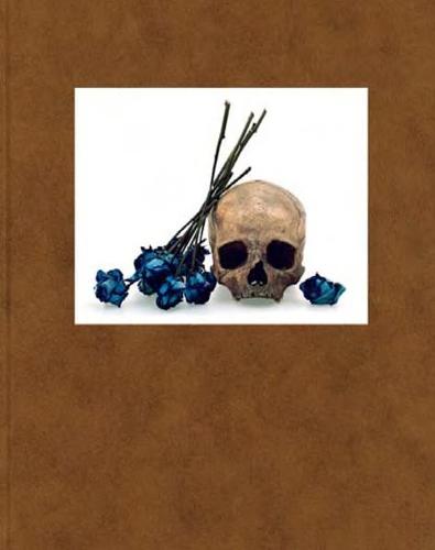 David Bailey: Flowers, Skulls, Contacts (Hardback)