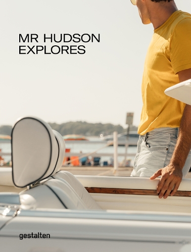 Mr Hudson Explores: The Gay Man's Travel Companion (Hardback)