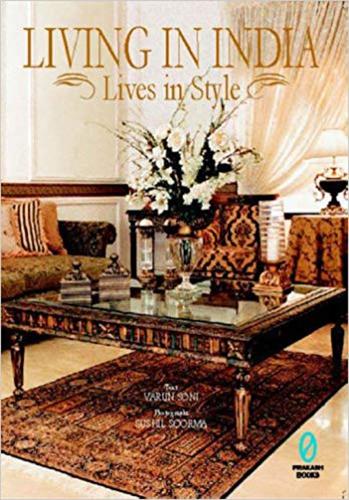 Living in India (Hardback)