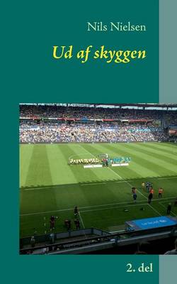 Ud AF Skyggen (Paperback)
