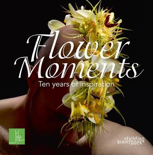 Flower Moments (Paperback)