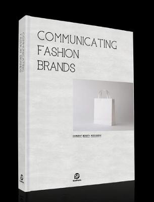 Communicating Fashion Brands (Hardback)
