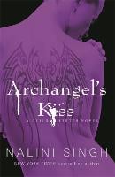 Archangel's Kiss - The Guild Hunter Series (Paperback)