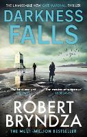 Darkness Falls: The unmissable new thriller in the pulse-pounding Kate Marshall series - Kate Marshall (Paperback)