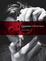 Photography: A Cultural History (Paperback)