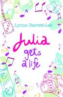 Julia Gets a Life (Paperback)
