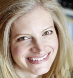 The Roanoke Girls Author Amy Engel on her Transition from YA to Adult Fiction