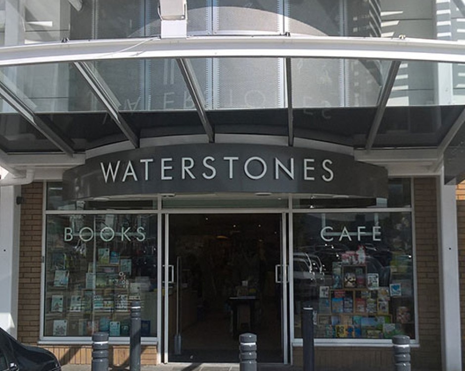 Bookshop In Edinburgh Fort Kinnaird Waterstones