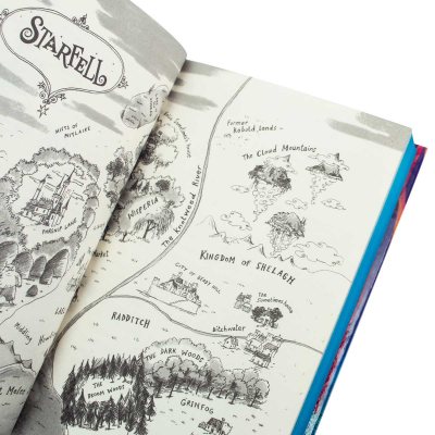 Starfell: Willow Moss And The Lost Day - Exclusive Edition (Hardback)