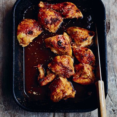 From the Oven to the Table: Simple dishes that look after themselves - Exclusive Edition (Hardback)