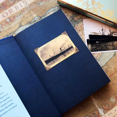 A Long Petal of the Sea (Hardback)